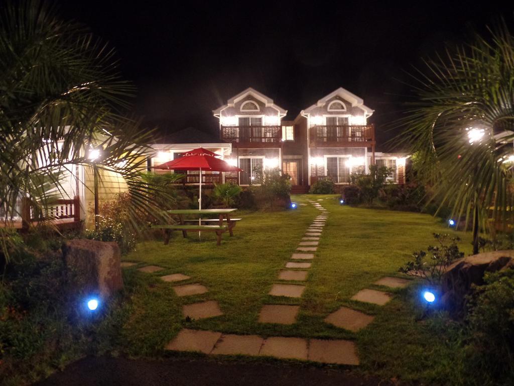 Jubilee Chalet Согвіпо Екстер'єр фото